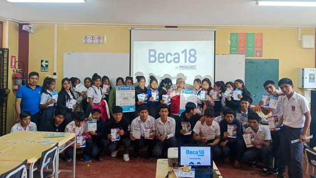 Más de 250 jóvenes de zonas alejadas accedieron a Beca 18 a través de Tambos del Midis