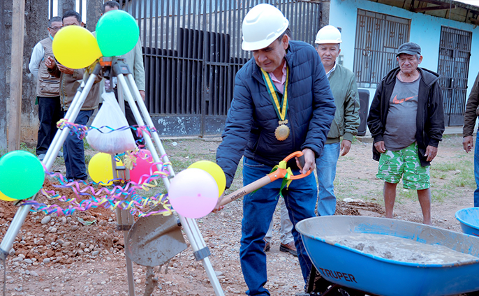 fotos de la inauguración de la Obra de Reparación de Cunetas y Alcantarillado Pluvial en Tambopata