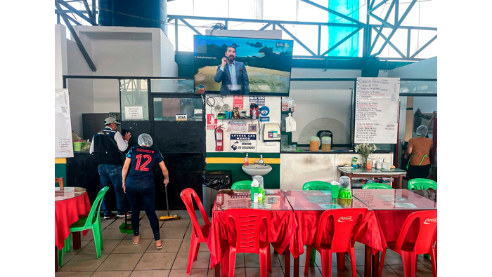 COPROSEC clausura "Restaurantes en Paraderos".