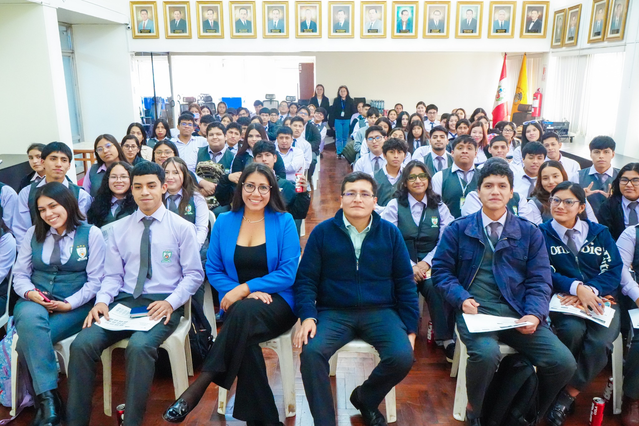 Jóvenes huaralinos reciben capacitación en Logística y Finanzas en Comercio Exterior