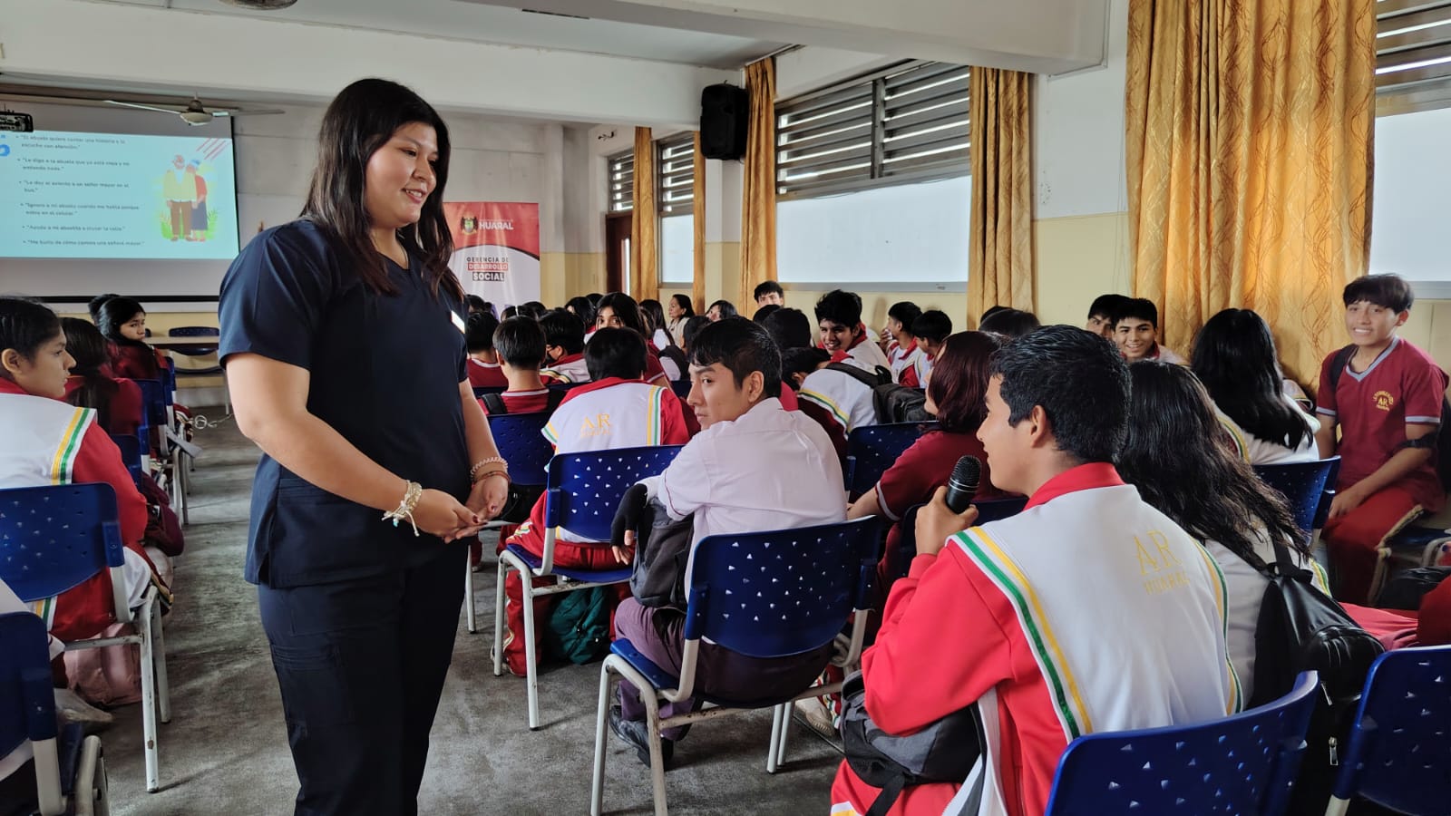 Charla de sensibilización “Buen trato y amor al adulto mayor” se desarrolló con éxito en Huaral