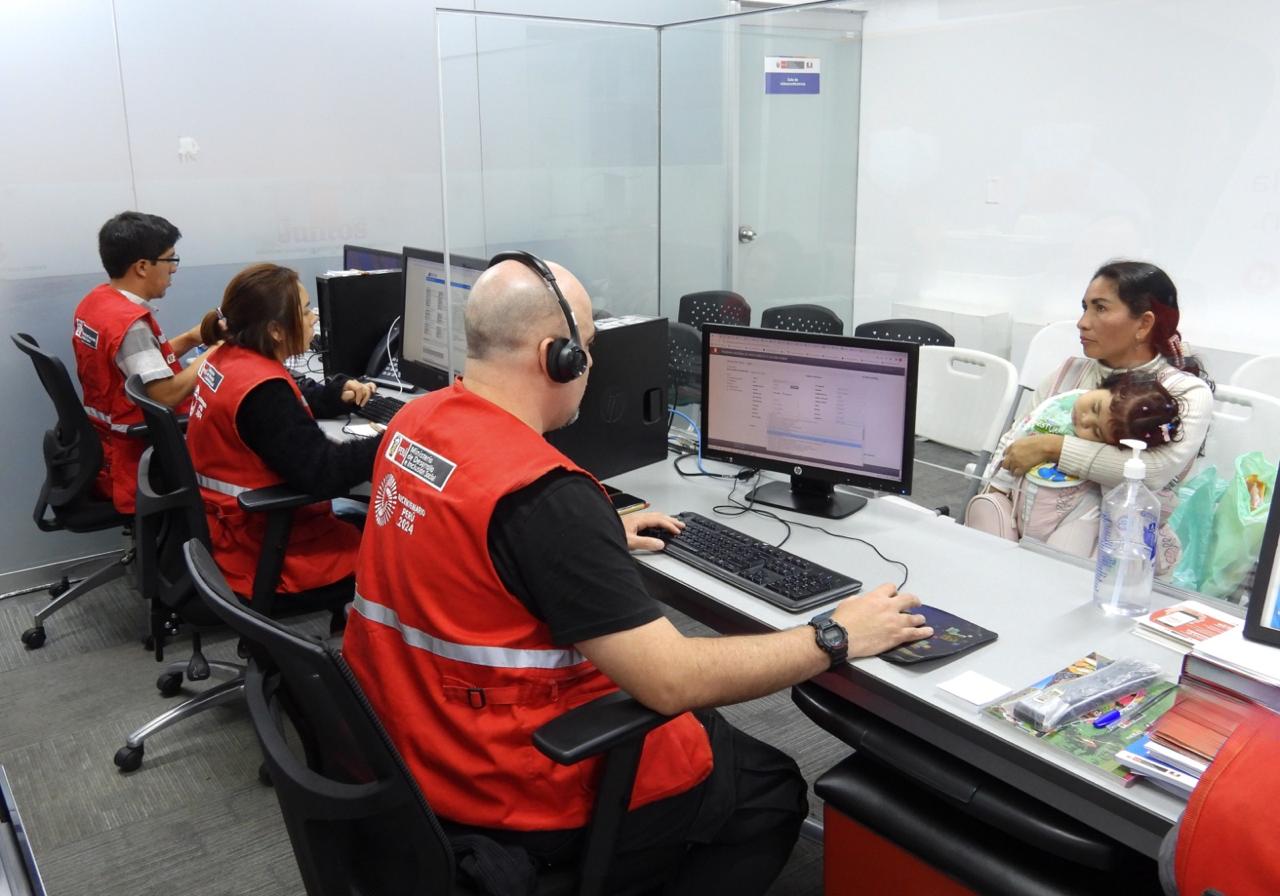 Midis: programa Juntos incrementa en 25 % atención en Plataforma de Atención y Orientación al Usuario en 2025