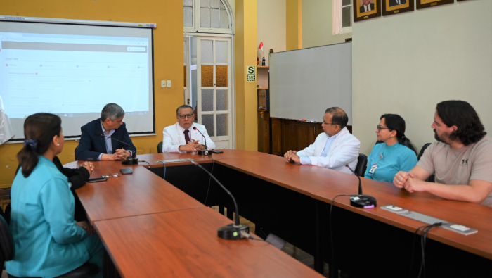 Registro Latinoamericano de Quemaduras fue presentado al director general y especialistas