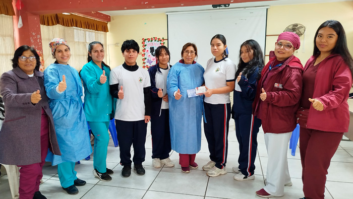 DIRIS Lima Sur lleva salud integral a más de 200 adolescentes en Villa El Salvador