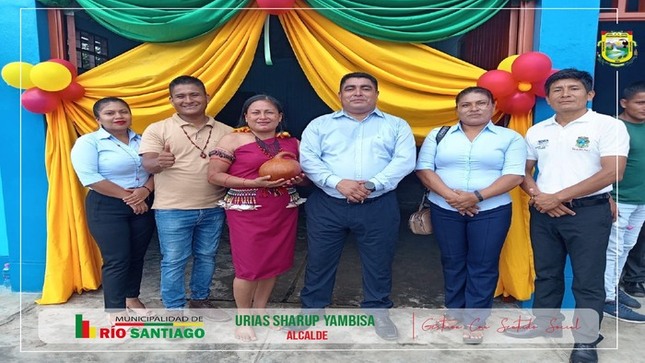 archivo jpg de alcalde y regidores en la inauguracion