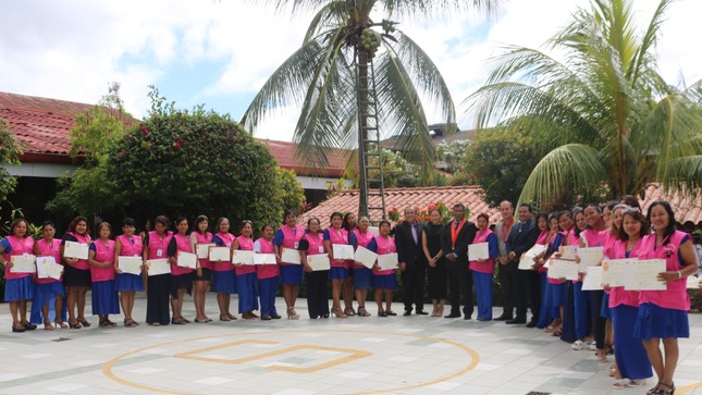 Presidente de la Corte tomó juramento a 31 orientadoras judiciales por primera vez en Ucayali (2)