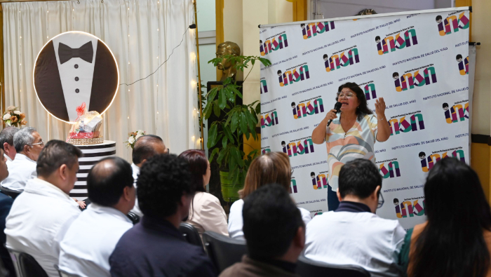 Día del Padre: INSN realiza ceremonia para homenajear a los más de 600 papás que trabajan en la institución