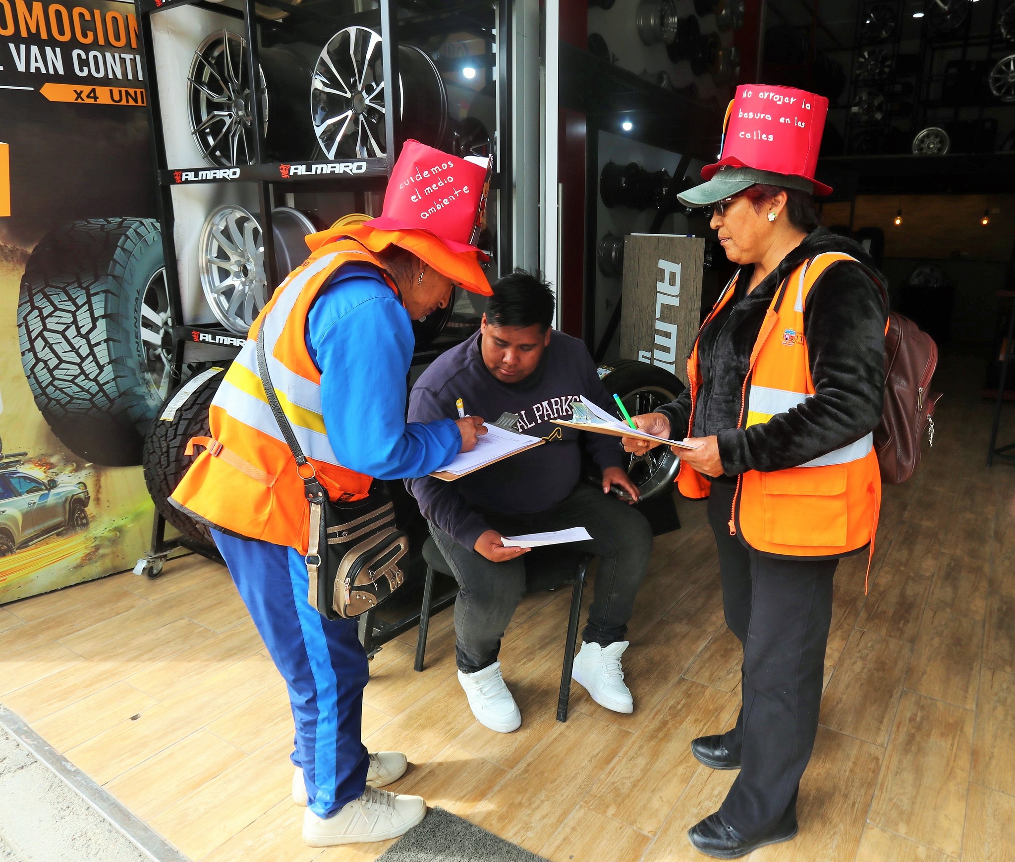MDT impulsa campaña contra el arrojo indiscriminado de llantas en desuso
