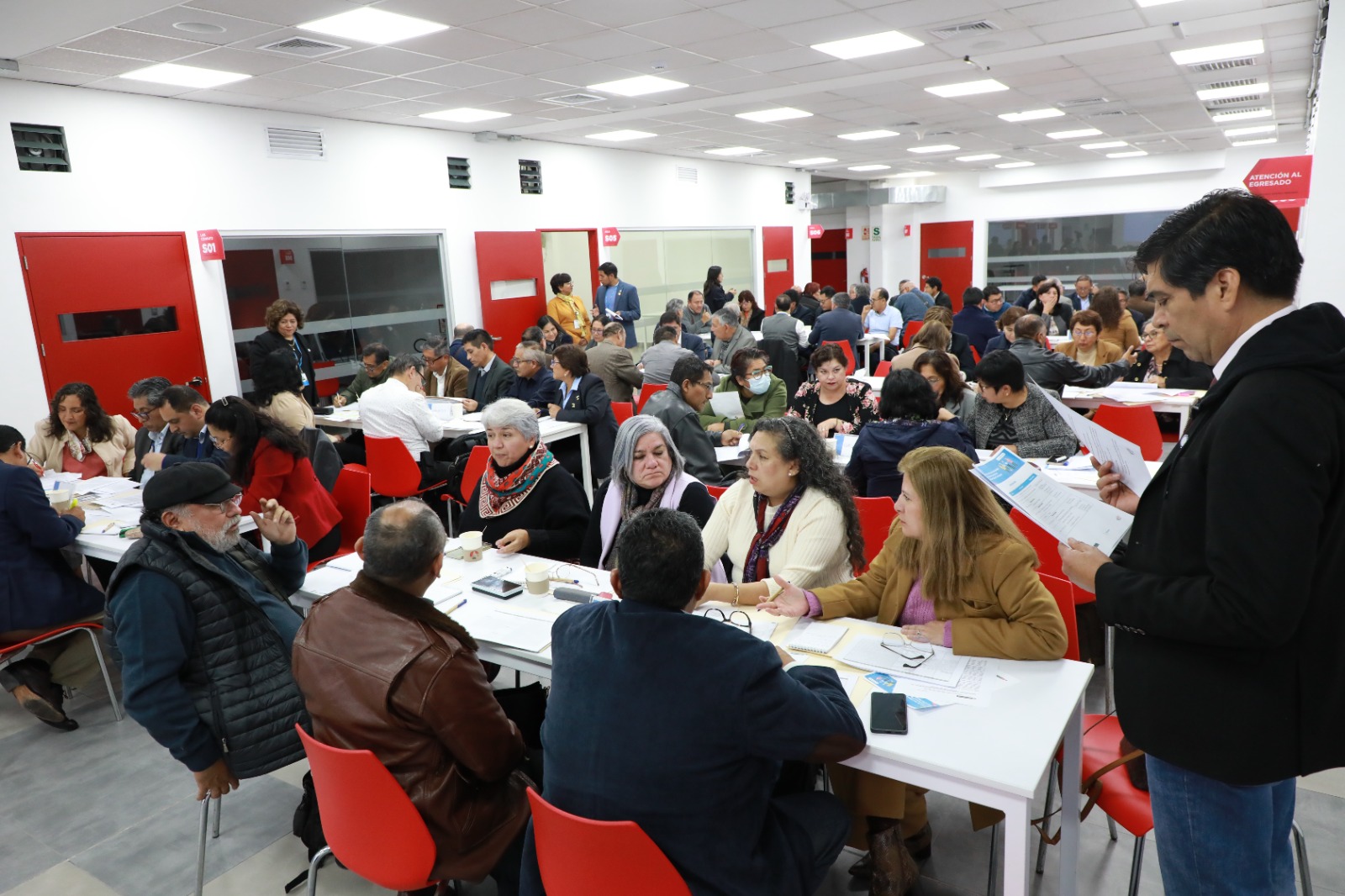 Se busca potenciar al 80 % del talento técnico formado en institutos y escuelas, en respuesta a las demandas del mercado laboral.