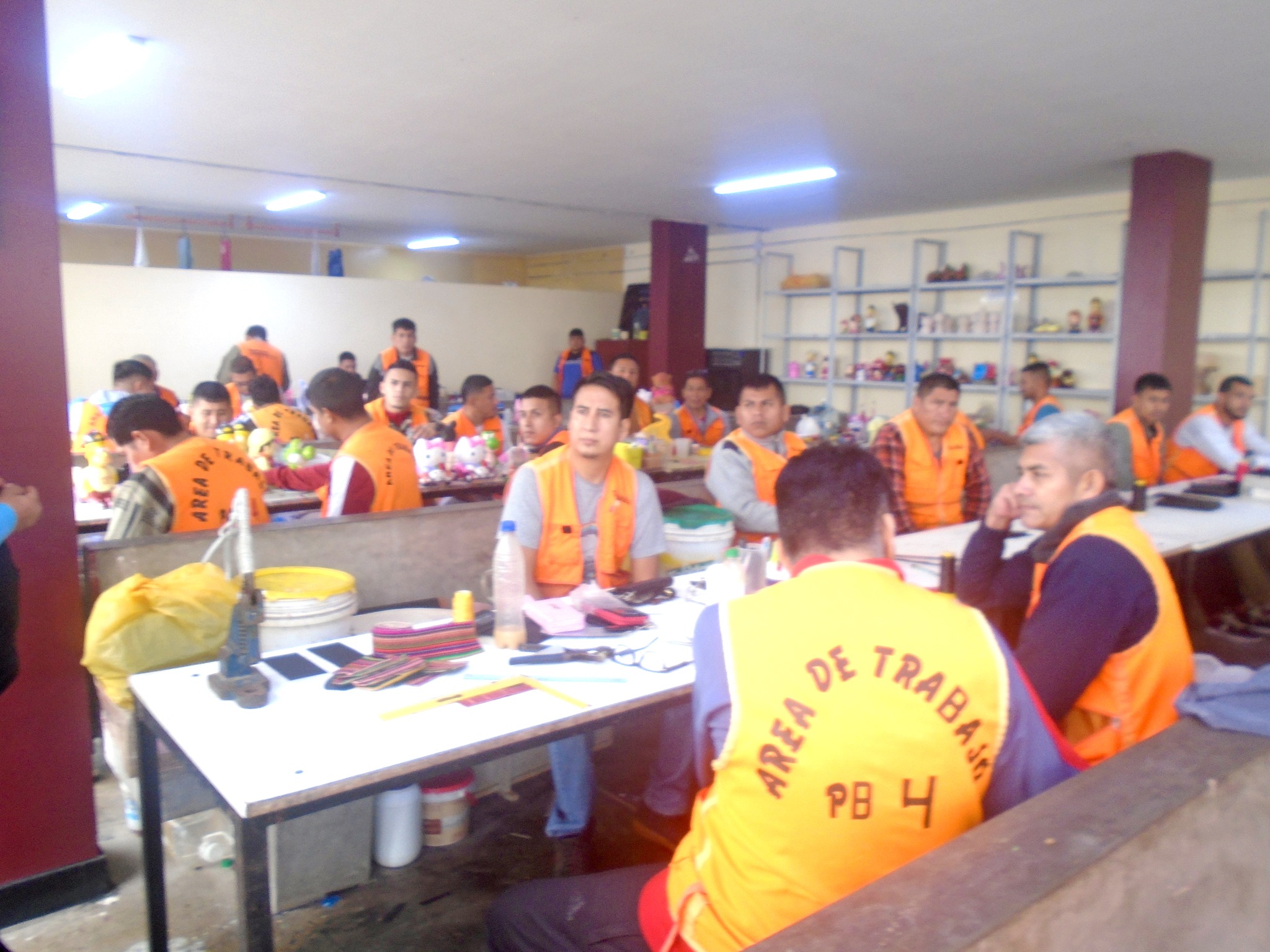 Curso de Capacitación "Crea y Emprende" impulsa el desarrollo integral de los internos del Centro Penitenciario de Huaral