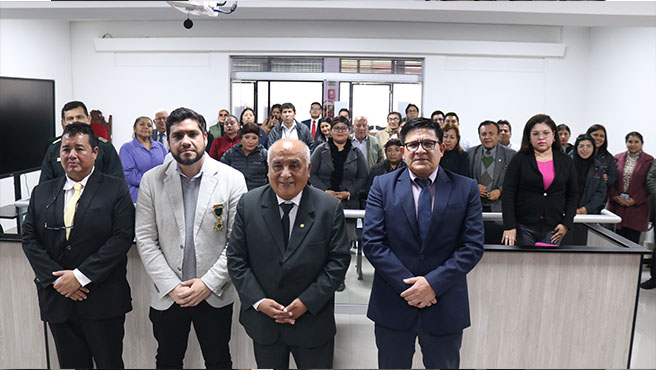 Jurista Alfredo Alpaca Pérez, profesor de Derecho Penal, dictó conferencia “Legítima defensa o estado de necesidad defensivo en casos de violencia familiar” en la Corte del Callao