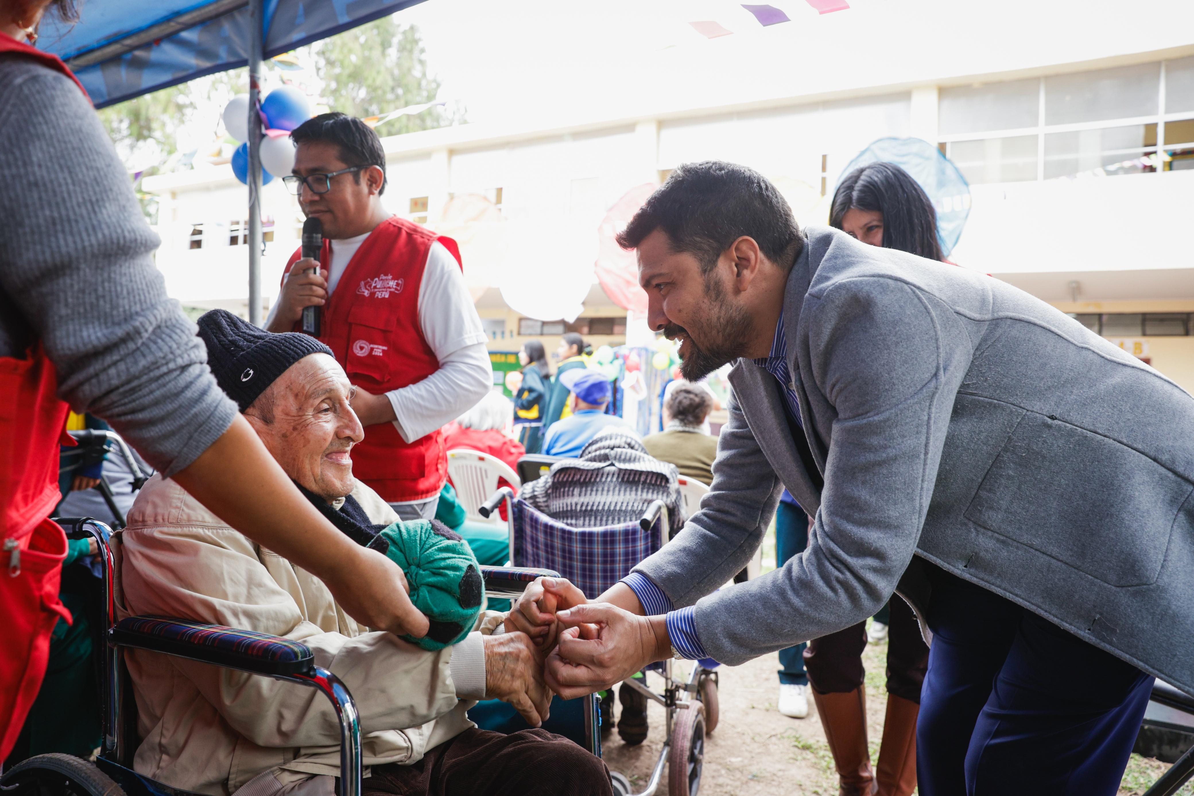 MIMP organiza Divertiferia con juegos recreativos y de integración intergeneracional