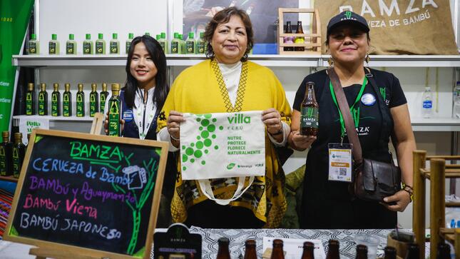 La ministra de la Mujer y Poblaciones Vulnerables, Fanny Montellanos, participó en la clausura del evento, destacando el rol transformador de las mujeres en el desarrollo agrario del país.