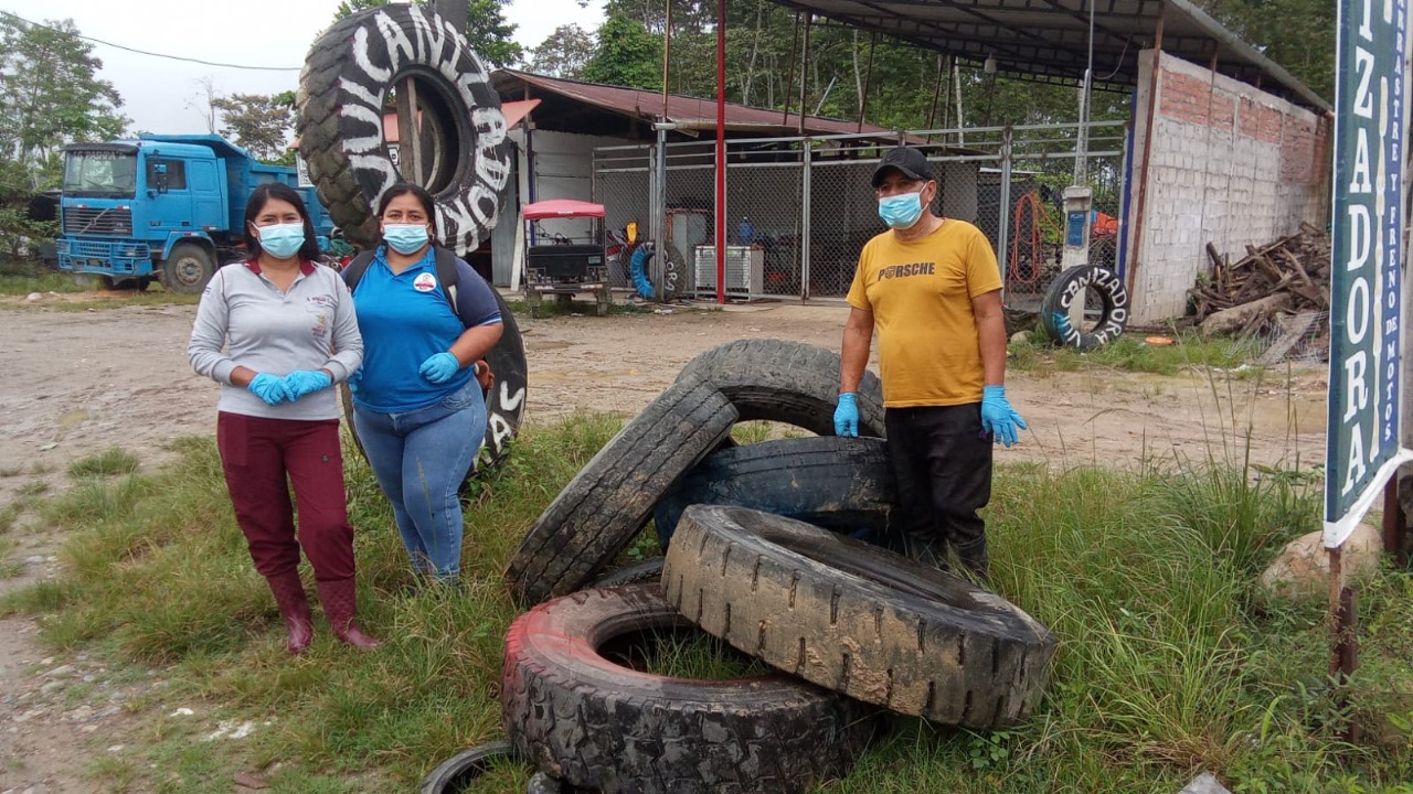 Se elimina criaderos del zancudo del dengue en 14 500 viviendas de Tocache