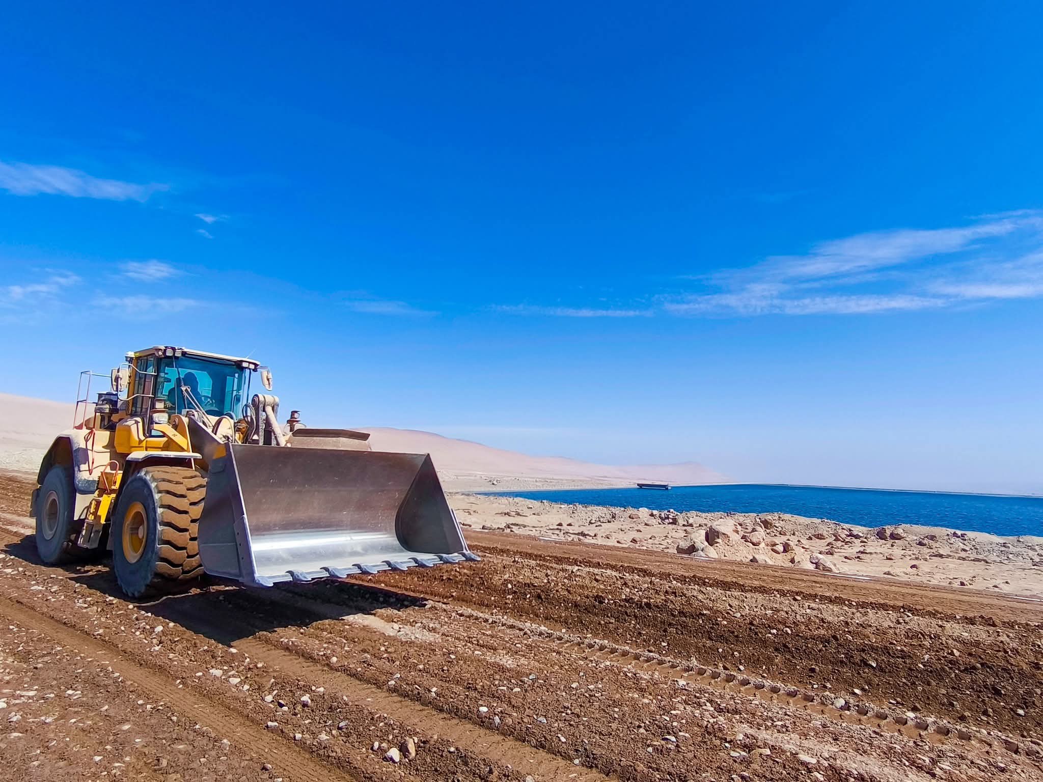 Maquinaria avanza a paso firme construcción de reservorios de cerro blanco