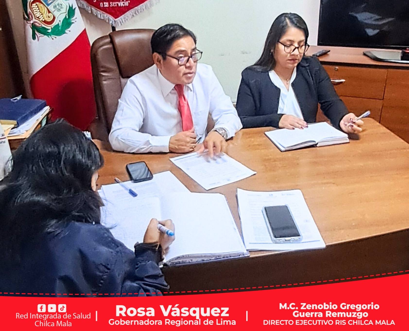 Director Ejecutivo de la RIS Chilca Mala sostiene importante reunión con su equipo de gestión