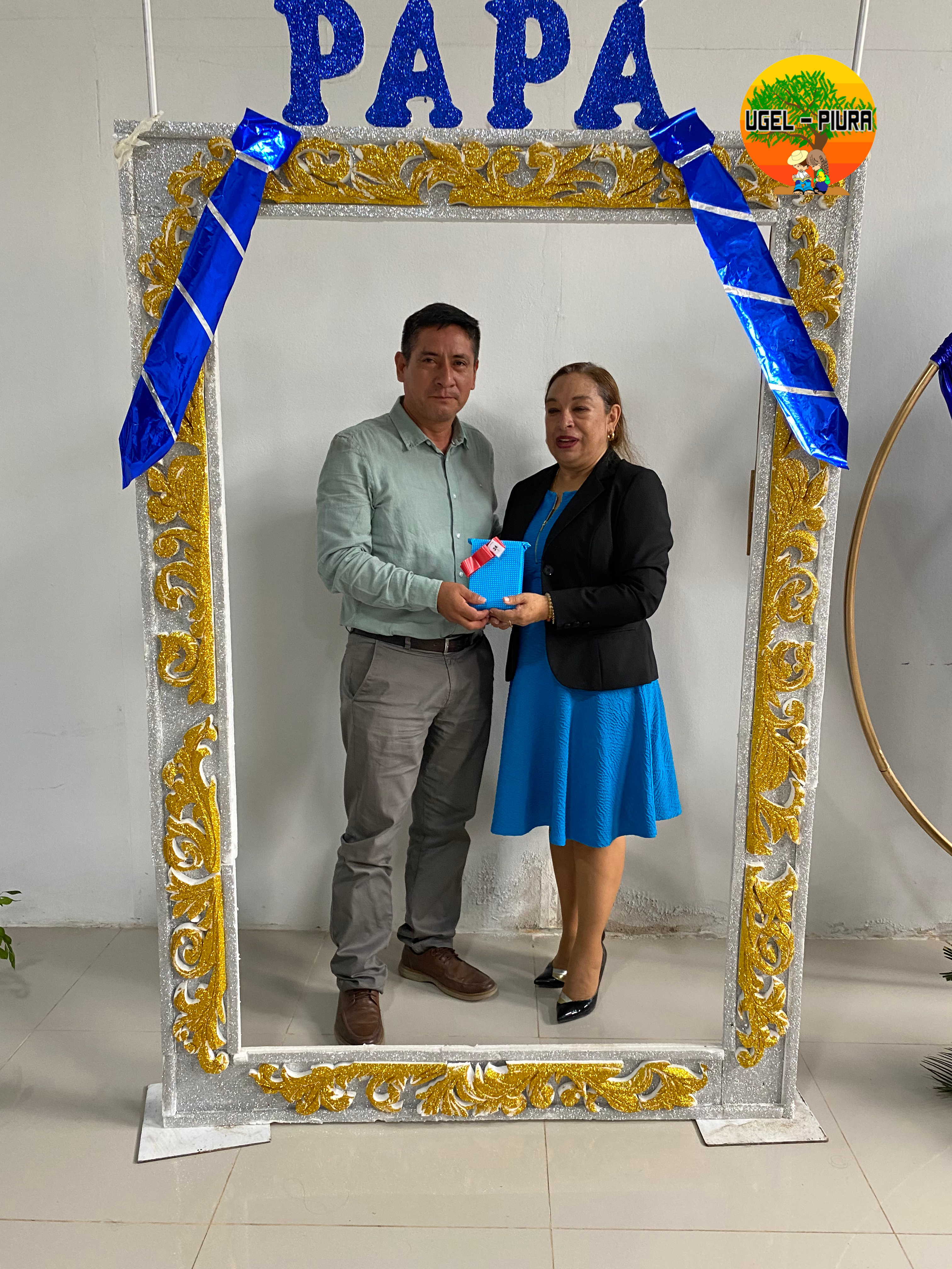 Homenaje con gratitud y cariño a nuestros padres