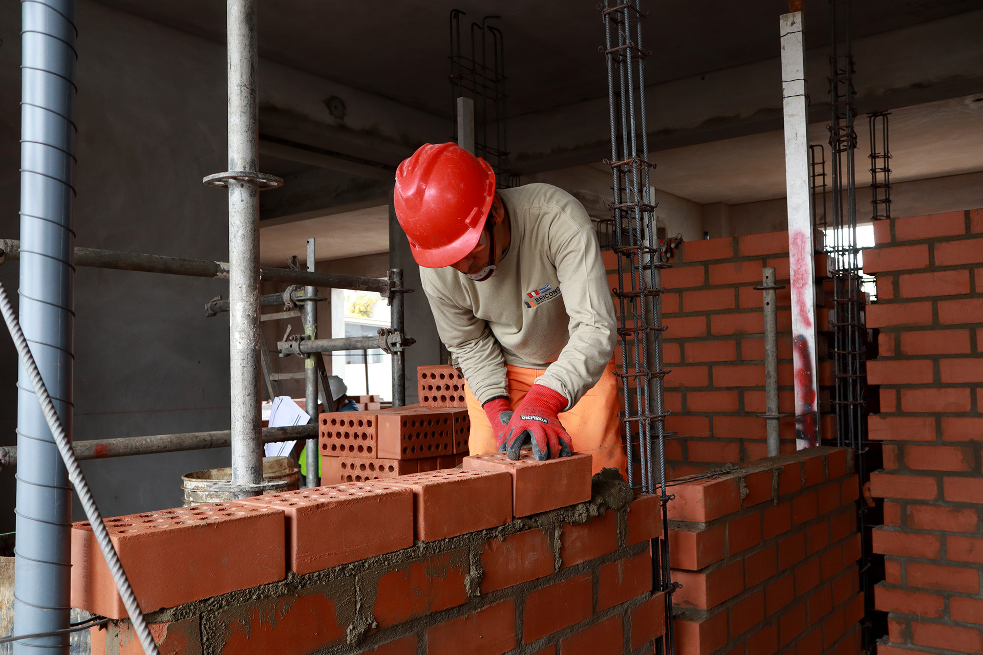 Construcción de Muros Interiores.