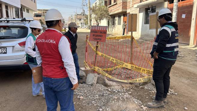 Tacna.– La Contraloría General de la República - CGR recomendó a la Municipalidad Provincial de Tacna (MPT) adoptar las acciones preventivas y correctivas que correspondan para asegurar la oportuna recuperación de fondos públicos de S/ 3 023 168 provenientes de saldos de amortizaciones, por adelanto para obras y materiales, ante la posibilidad de resolución de contrato por parte del consocio contratado para el mejoramiento de pistas y veredas en calles de la Junta Vecinal Leoncio Prado.