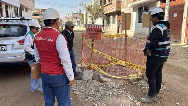 Tacna.– La Contraloría General de la República - CGR recomendó a la Municipalidad Provincial de Tacna (MPT) adoptar las acciones preventivas y correctivas que correspondan para asegurar la oportuna recuperación de fondos públicos de S/ 3 023 168 provenientes de saldos de amortizaciones, por adelanto para obras y materiales, ante la posibilidad de resolución de contrato por parte del consocio contratado para el mejoramiento de pistas y veredas en calles de la Junta Vecinal Leoncio Prado.