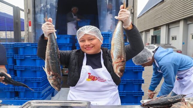 La finalidad es entregar pescado a las ollas comunes y comedores populares de Ate