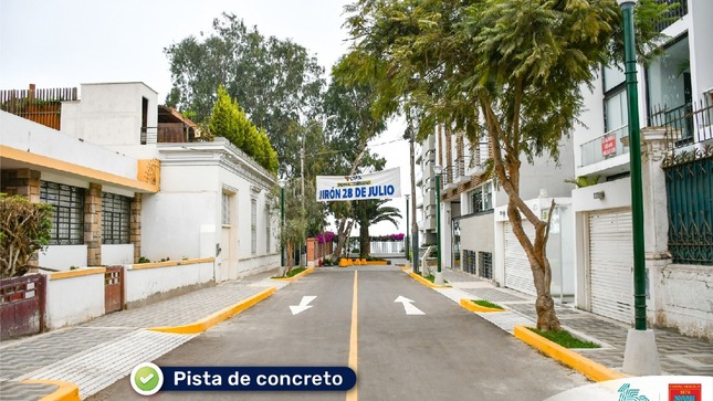 Nuevas pistas y veredas en 28 de julio