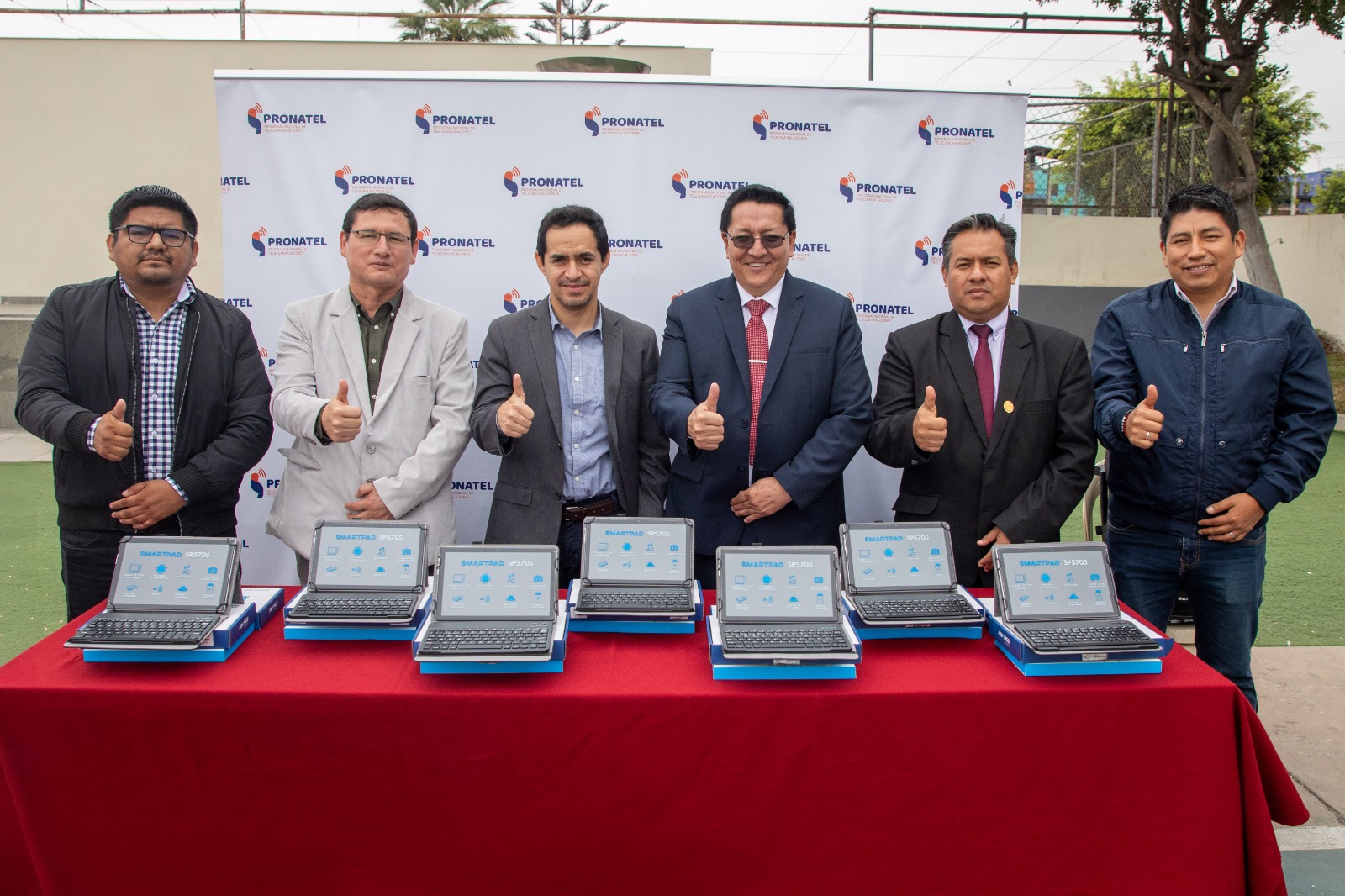 Archivo JPG de la entrega de tabletas al GORE Lambayeque