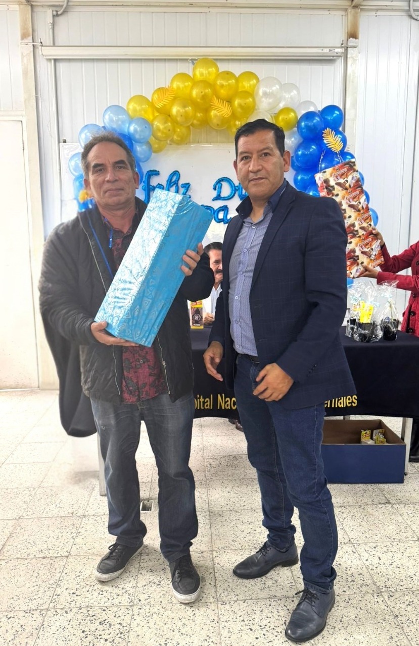 Hospital Nacional Sergio E. Bernales celebró el Día del Padre con emotivo homenaje a trabajadores y pacientes