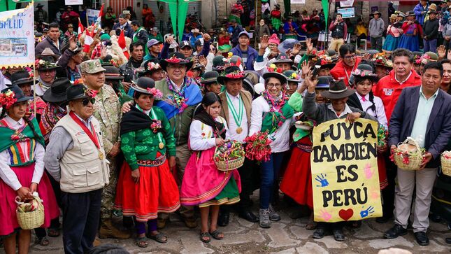 Ministros de Defensa y del MIDIS lideran acción multisectorial en Puyca, Arequipa