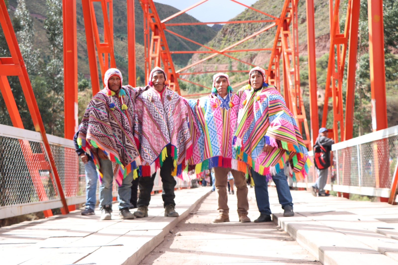 Para Integrar Calca, Quispicanchi Y Paucartambo: Gobierno Regional Cusco Inicia Mejoramiento Del Puente Huambutio Con Más De 13 Millones