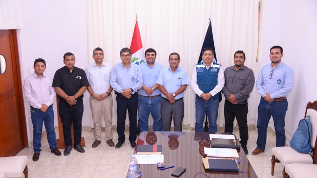 Autoridades y funcionarios de la Universidad Nacional de Tumbes (UNTUMBES) fortalecieron sus capacidades en gestión prospectiva y correctiva del riesgo de desastres con el apoyo del Centro Nacional de Estimación, Prevención y Reducción del Riesgo de Desastres (CENEPRED).
