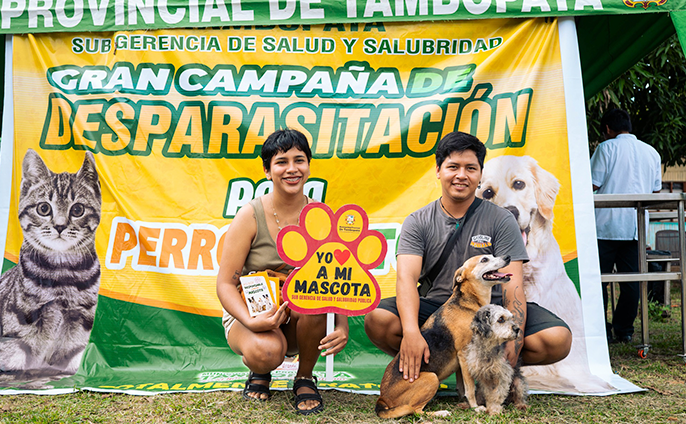 fotos de la campaña gratuita de desparasitación para mascotas