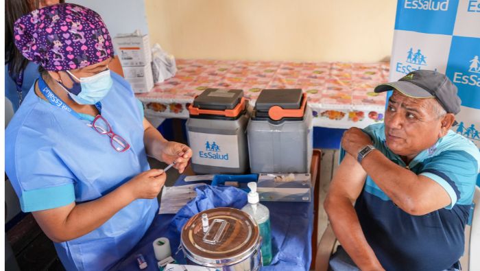 EsSalud: Hospital Almenara aplica tratamiento biológico para pacientes con asma severa