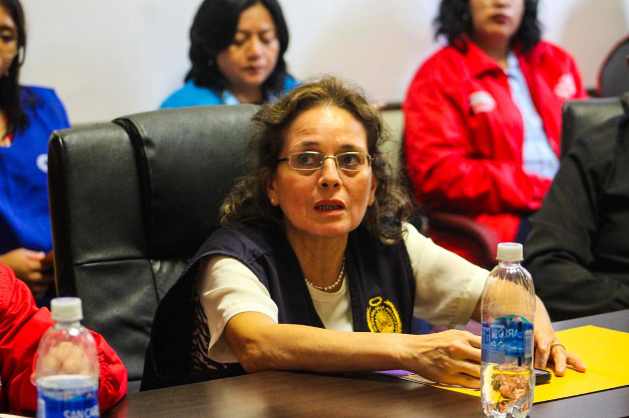 fiscal en reunión d comudena