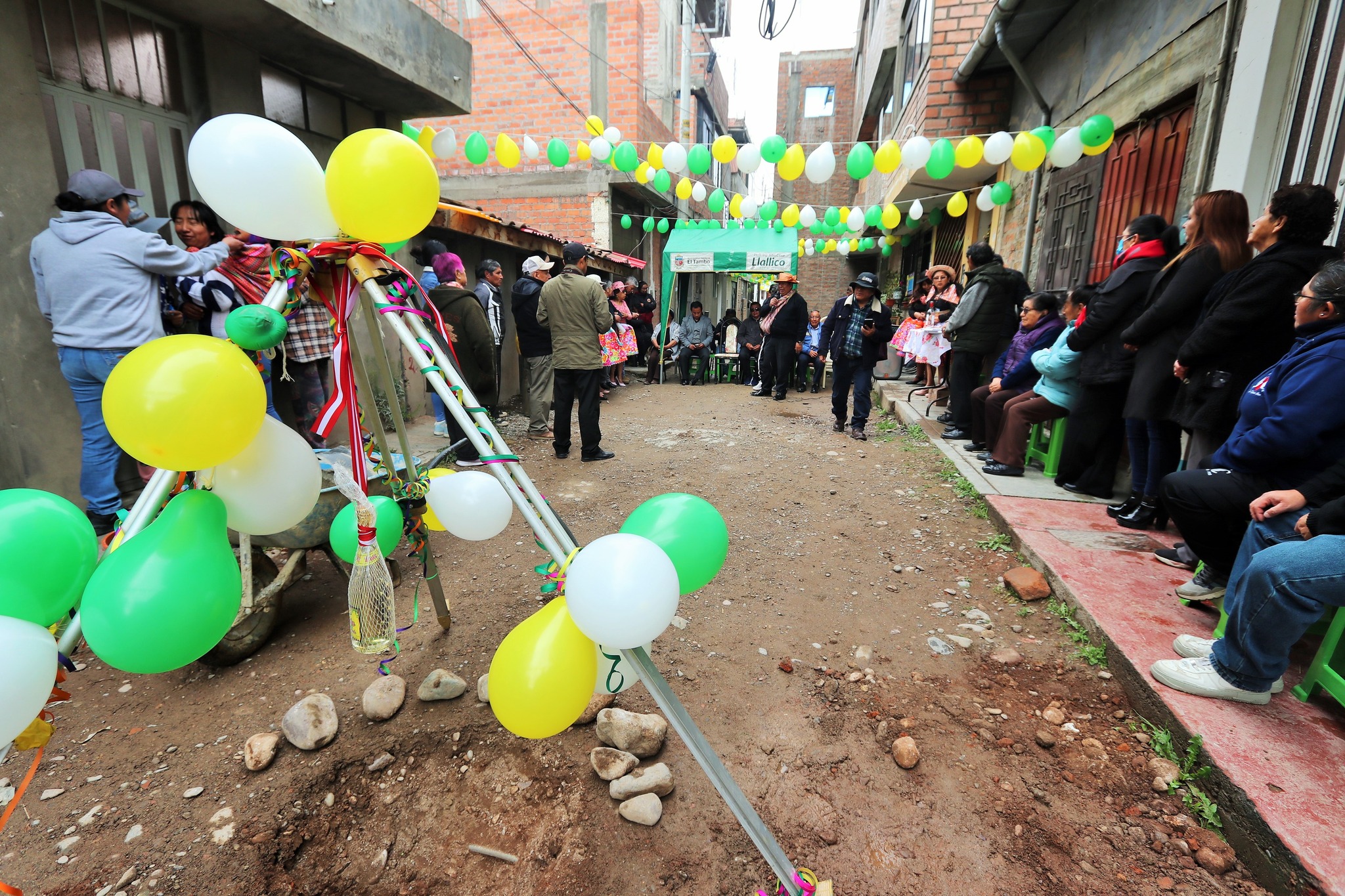 Vecinos del pasaje Mariscal Castilla mejorarán su calidad de vida tras 30 años de espera