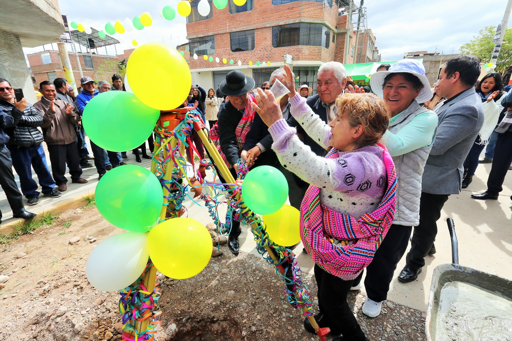 Tras 40 años de espera, más familias de El Tambo contarán con agua y desagüe