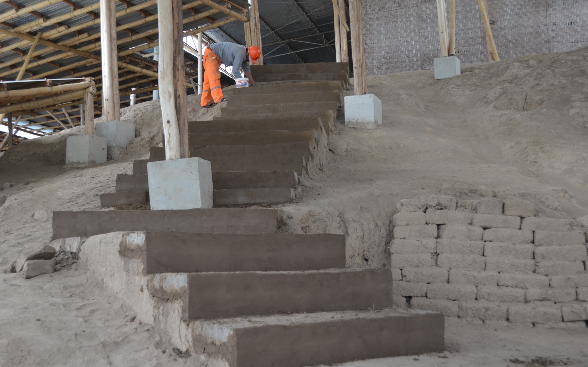Trabajos de mantenimiento en Huaca Ventarrón 2025 UE005 NL (3) GOB