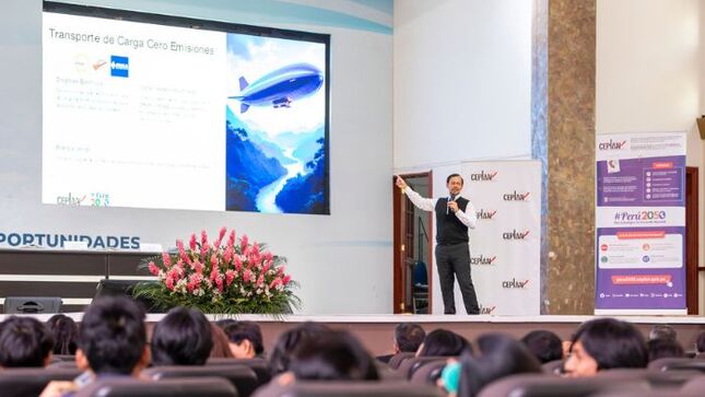  I Seminario Universitario “Jóvenes construyendo el futuro”, coorganizado por el Ceplan y la UPeU.
