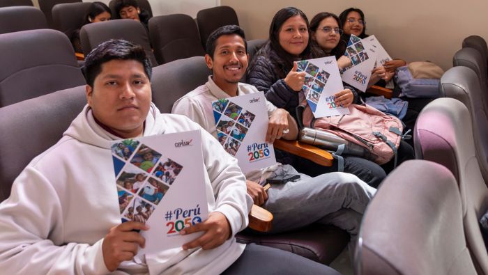 I Seminario Universitario “Jóvenes construyendo el futuro”, coorganizado por el Ceplan y la UPeU.