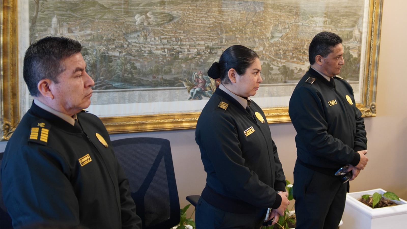 Seguro Saludpol firma primer convenio internacional con el Hospital Universitario Austral de Argentina