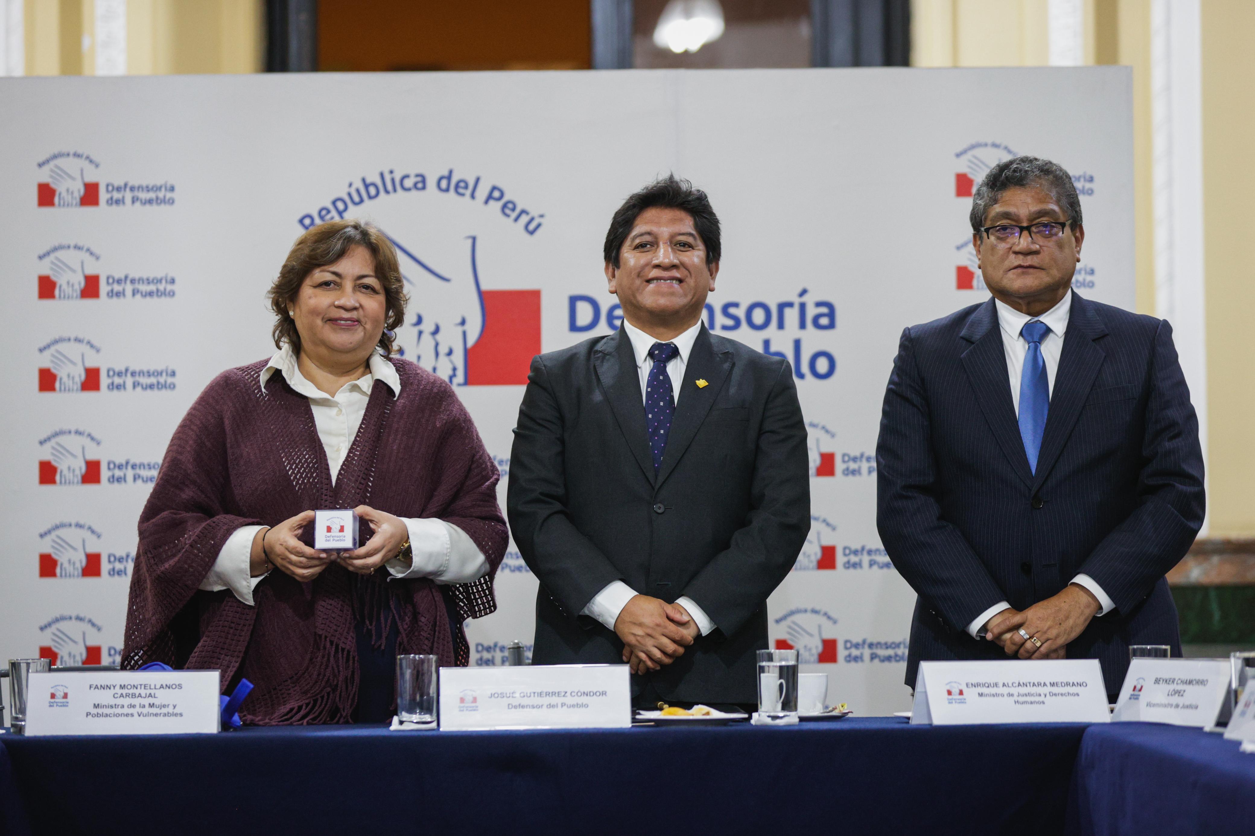 Ministra Montellanos: "Es prioridad para nosotros fortalecer los sistemas de protección para las niñas, niños y adolescentes"