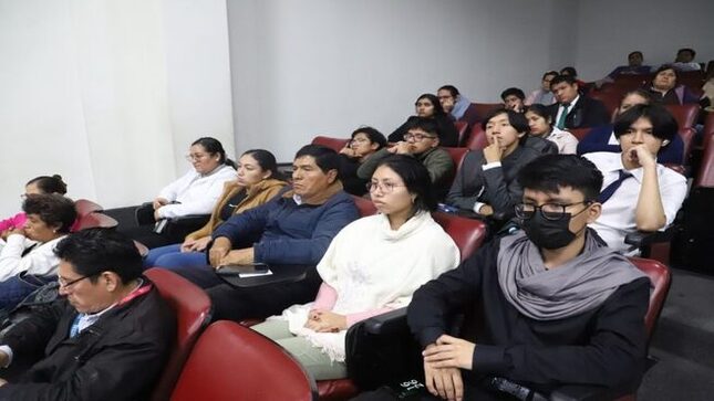 Asistieron los colaboradores de la Municipalidad de Ate