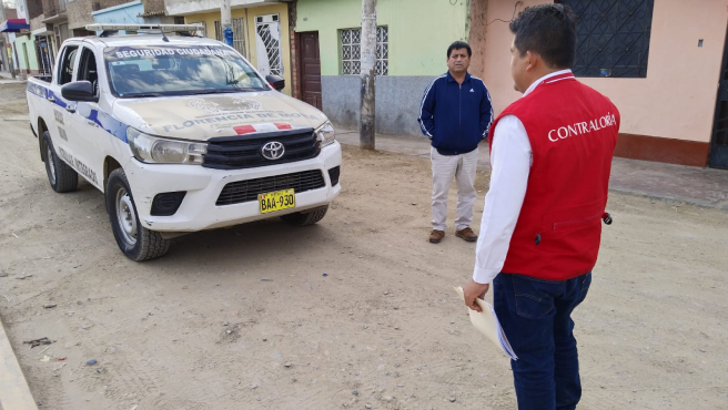 La Libertad. - La Contraloría General de la República - CGR comunicó 43 situaciones adversas a los alcaldes de ocho municipalidades inspeccionadas en el marco del operativo de control preventivo Seguridad Ciudadana 2025. Las comunas están ubicadas en tres provincias de la región declaradas en estado de emergencia a través de sucesivos decretos supremos.
Se trata de las municipalidades provinciales de Trujillo, Virú, Pataz y de las municipalidades distritales de Víctor Larco Herrera, El Porvenir, La Esperanza, Florencia de Mora y Huanchaco, en las cuales se identificaron situaciones adversas vinculadas a los diferentes componentes del servicio de seguridad ciudadana que prestan, tales como los sistemas de videovigilancia.