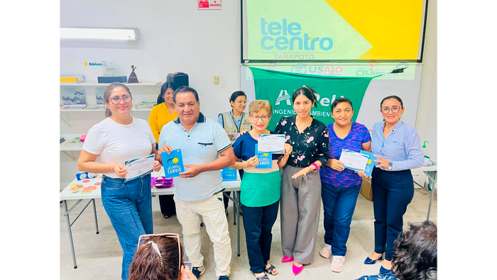 Clausuran Taller: Elaboraci贸n de jab贸n de aceite reciclado.