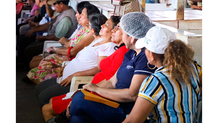 Taller de Fortalecimiento de la ComunicaciΓ³n dirigido a comerciantes del mercado NΒ° 02.