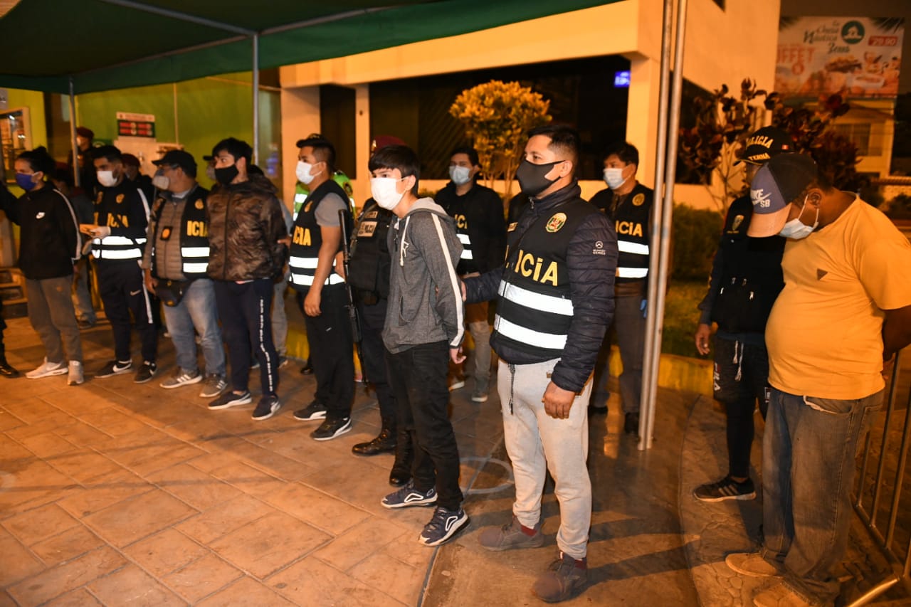 Cinco bandas desarticuladas y 36 detenidos dejó megaoperativo en Lima Norte.