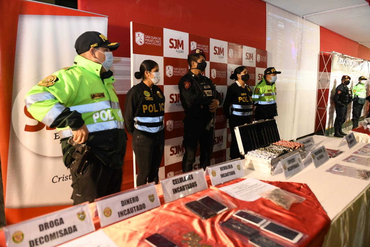 Titular del Interior presentó resultados de nueva operación contra la delincuencia y destacó el uso de drones en la labor policial.