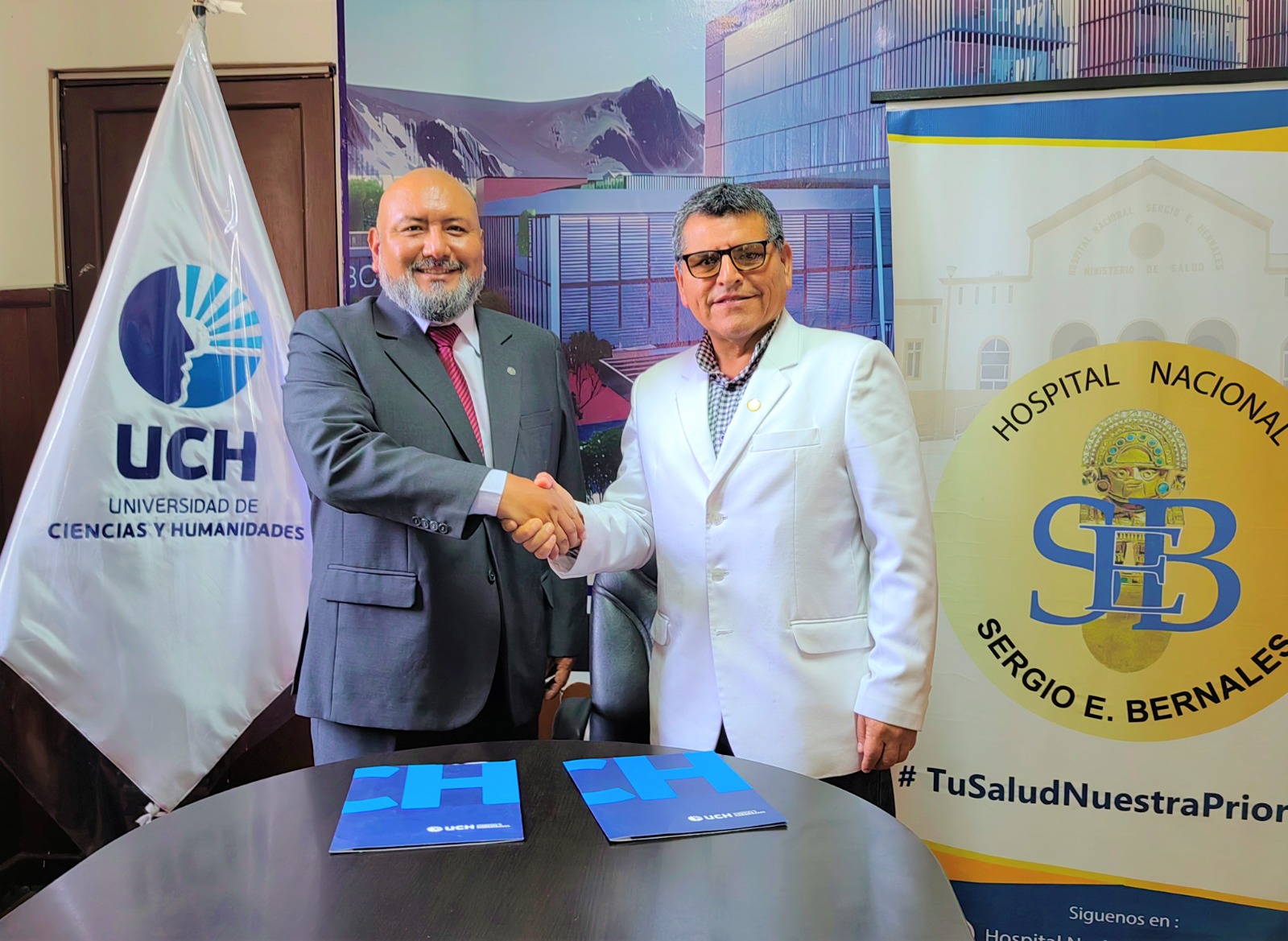 Firma Convenio Espercífico de Cooperación Docente-Asistencial con la Universidad de Ciencias y Humanidades 