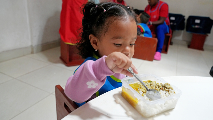 Cocinando con Cuna Más: conoce los beneficios del arroz fortificado, complemento ideal para prevenir la anemia