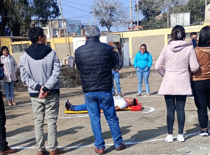 Personal de la UELS se suma al Simulacro Nacional Multipeligro ante riesgo de tsunamis.